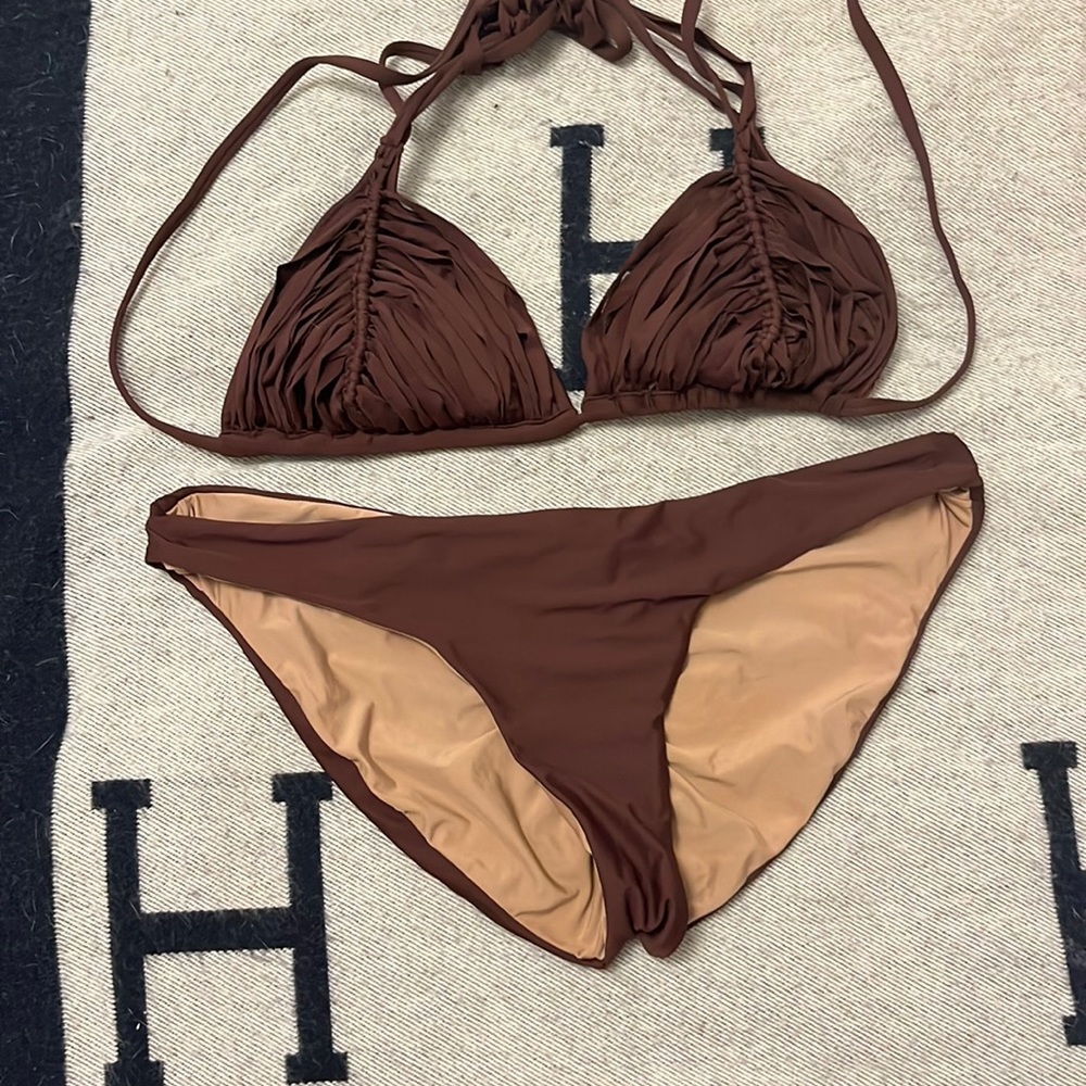 Pily q triangle bikini